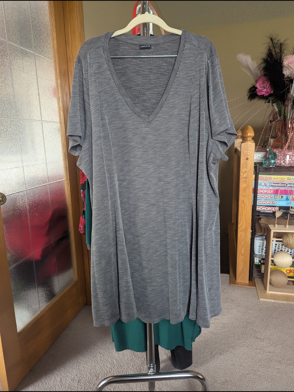 ❤️Torrid Ribbed Gray V-Neck Women's Dress 4
